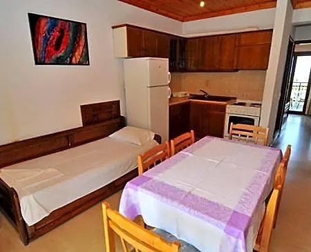 Coral 2* لايميناس